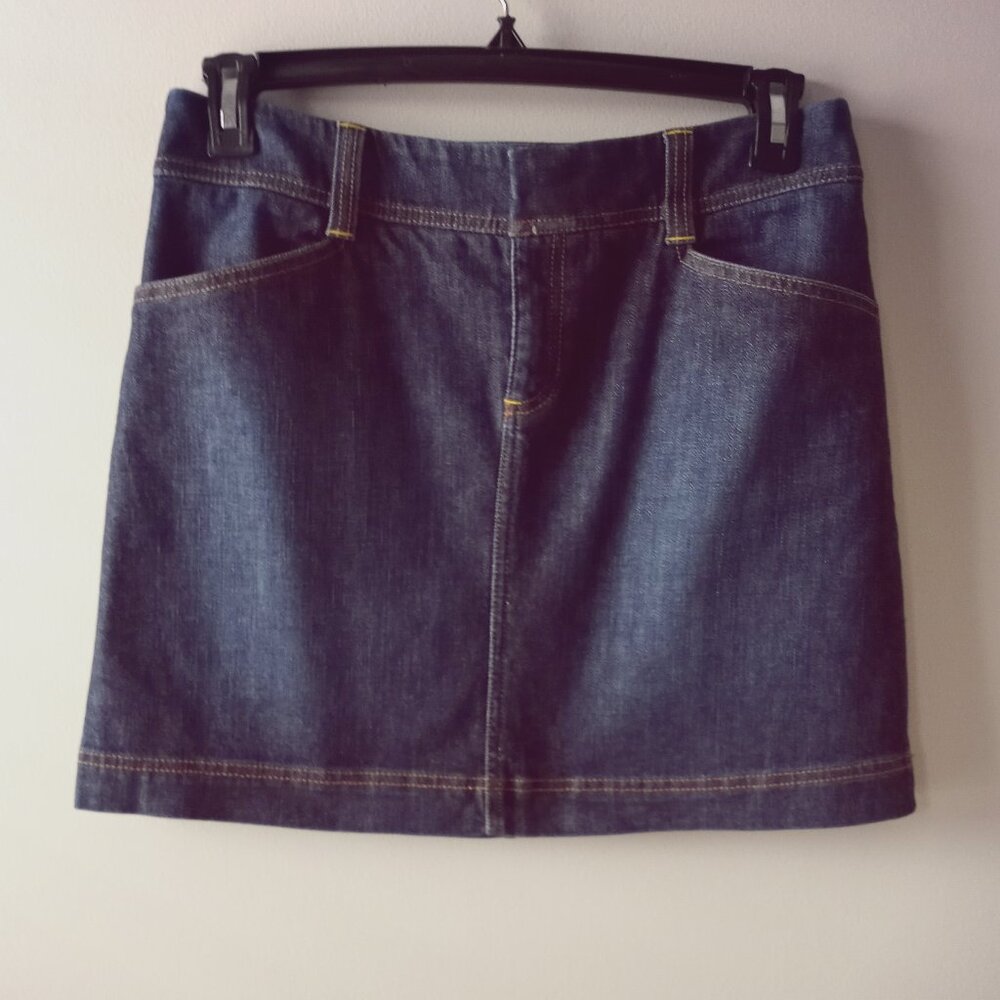 'Lilly Pulitzer' Dark wash Denim Skirt Size 8 NWOT *Flawless